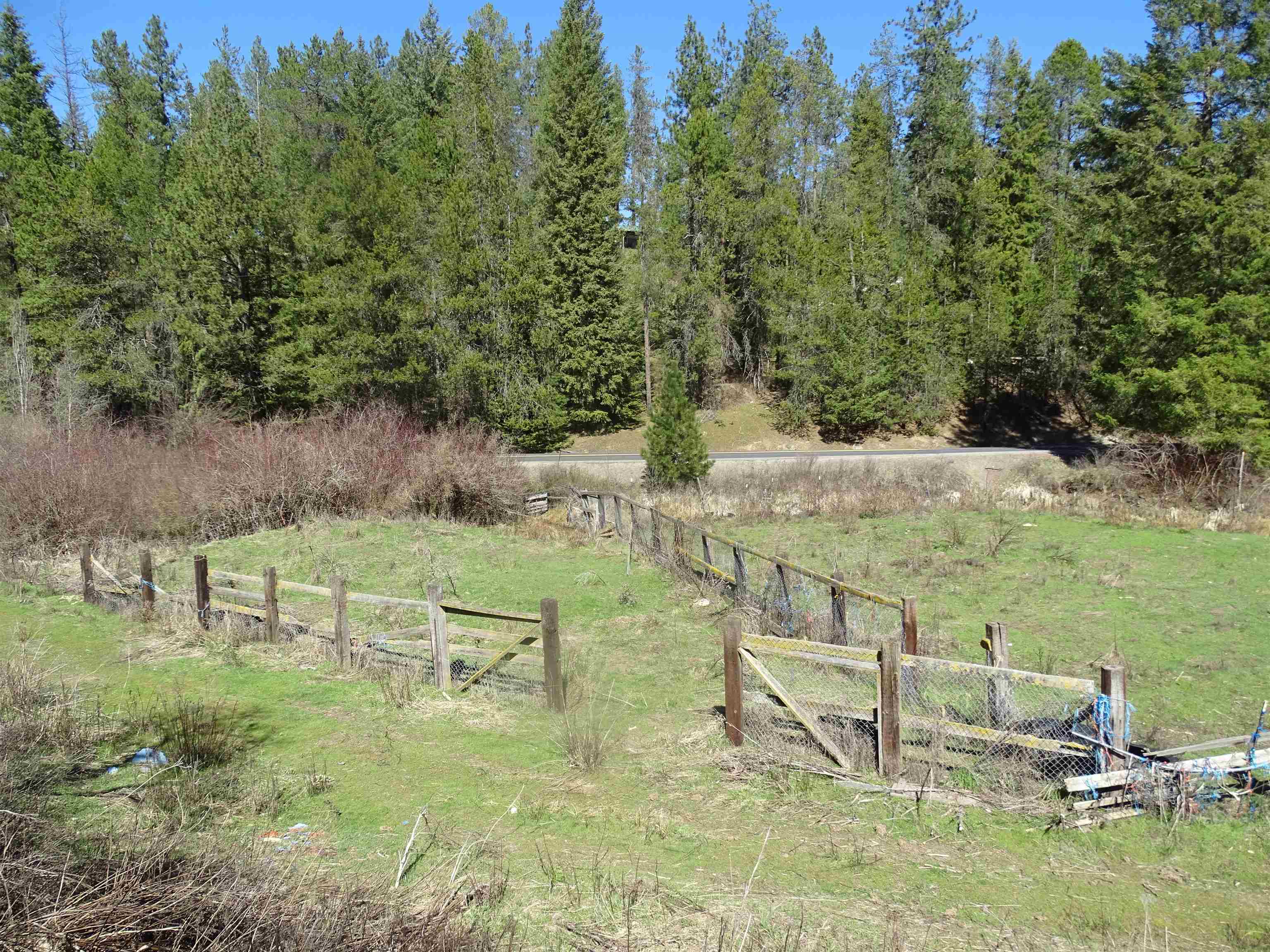 17208 East Blanchard Road Elk, WA 99009 - Photo 17 of 28