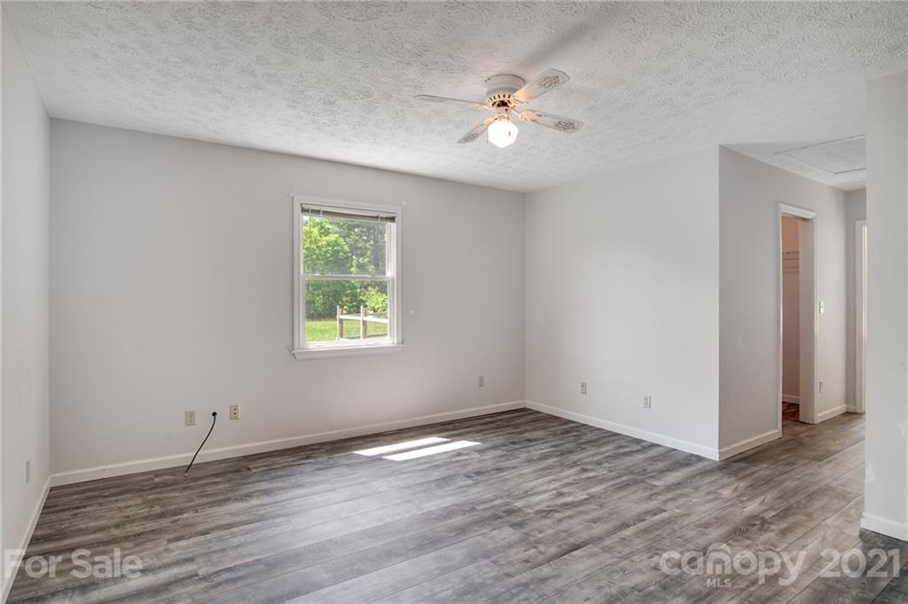 58 Kivi Road Franklin, NC 28734 - Photo 13 of 39 Gallery Image 13