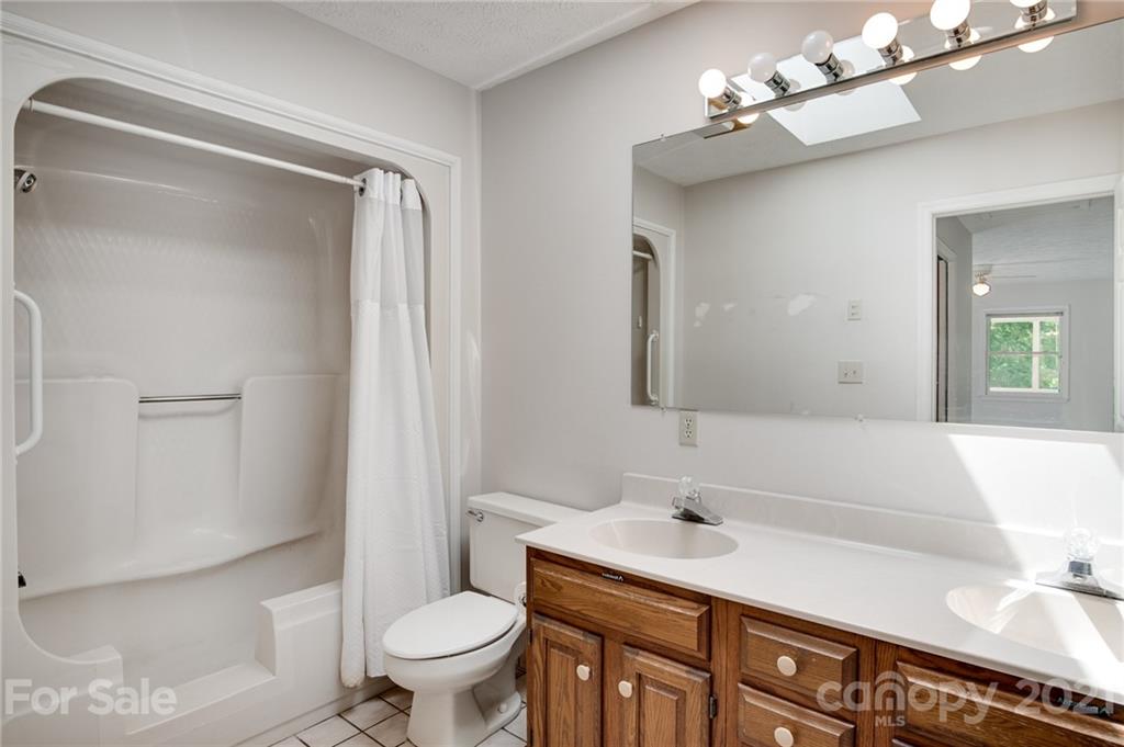 58 Kivi Road Franklin, NC 28734 - Photo 14 of 39 Gallery Image 14
