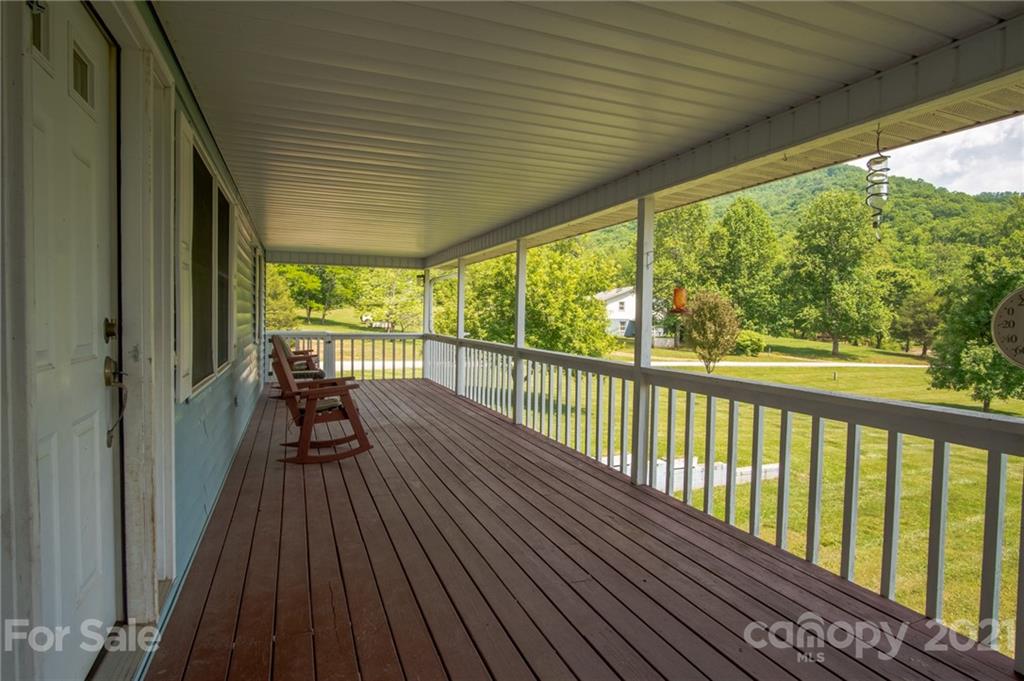 58 Kivi Road Franklin, NC 28734 - Photo 31 of 39 Gallery Image 31