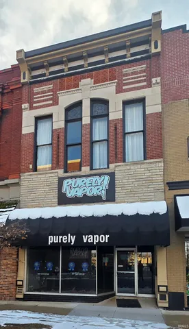 $194,900 | 423 Main Street, Vincennes, IN 47591