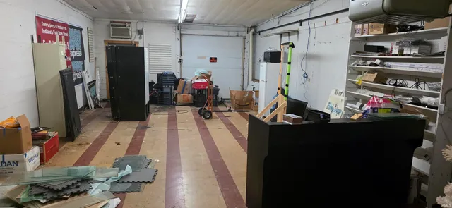 $194,900 | 423 Main Street, Vincennes, IN 47591