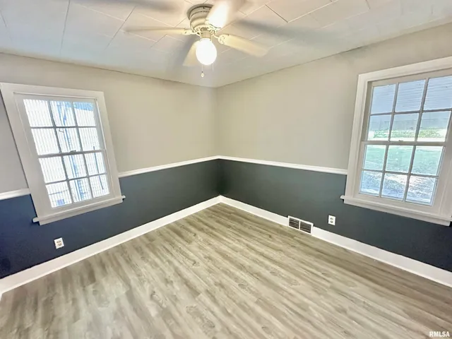 $119,900 | 1460 Beecher Avenue, Galesburg, IL 61401