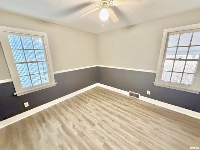 $119,900 | 1460 Beecher Avenue, Galesburg, IL 61401