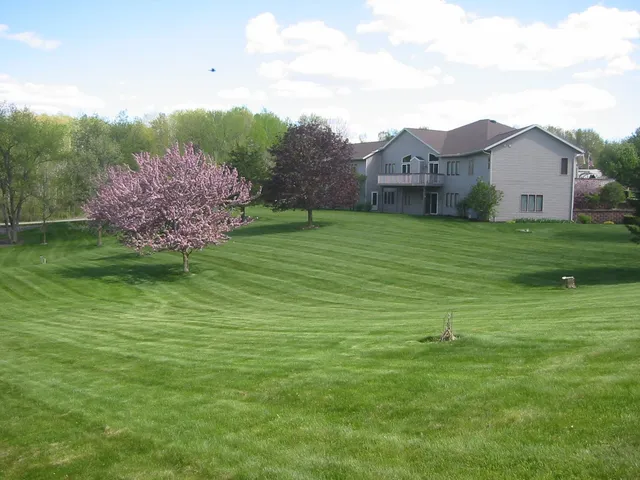 $1,095,000 | N4723 Ridgeview Drive, Portage, WI 53901