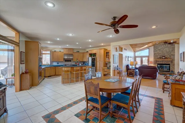 $1,095,000 | N4723 Ridgeview Drive, Portage, WI 53901