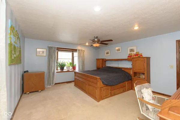 $409,900 | 492 Pelenor Drive, Franklin, IN 46131