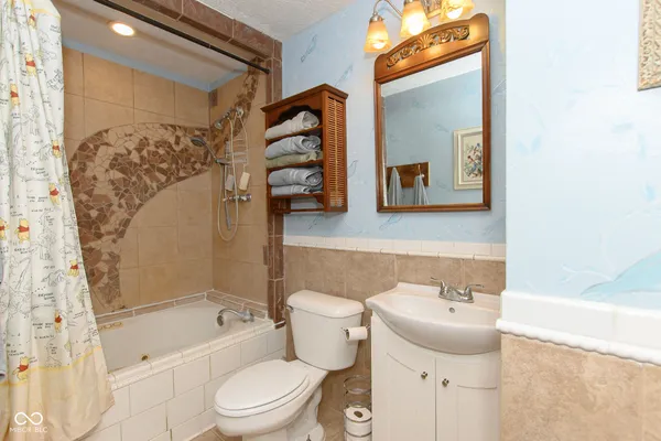 $409,900 | 492 Pelenor Drive, Franklin, IN 46131