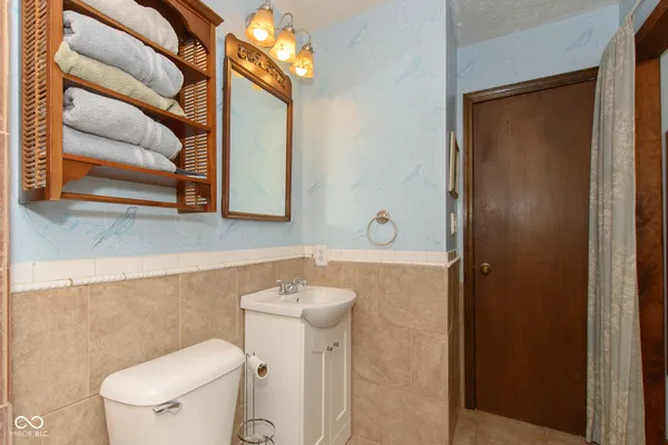 $409,900 | 492 Pelenor Drive, Franklin, IN 46131