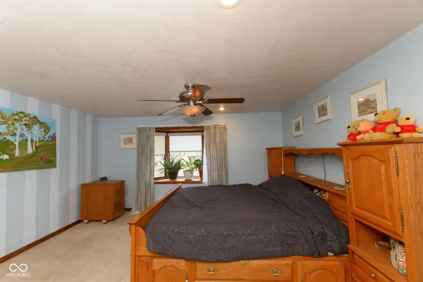 $409,900 | 492 Pelenor Drive, Franklin, IN 46131