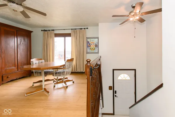 $409,900 | 492 Pelenor Drive, Franklin, IN 46131