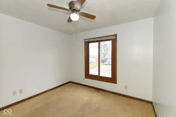 $409,900 | 492 Pelenor Drive, Franklin, IN 46131