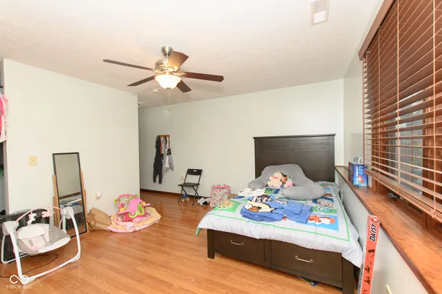 $409,900 | 492 Pelenor Drive, Franklin, IN 46131