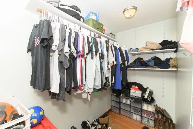 $409,900 | 492 Pelenor Drive, Franklin, IN 46131