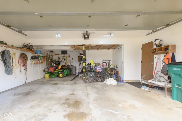 $409,900 | 492 Pelenor Drive, Franklin, IN 46131