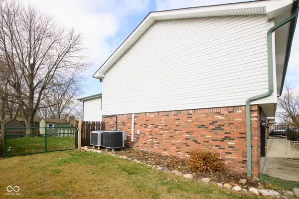 $409,900 | 492 Pelenor Drive, Franklin, IN 46131