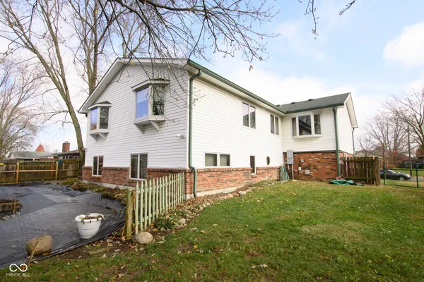 $409,900 | 492 Pelenor Drive, Franklin, IN 46131