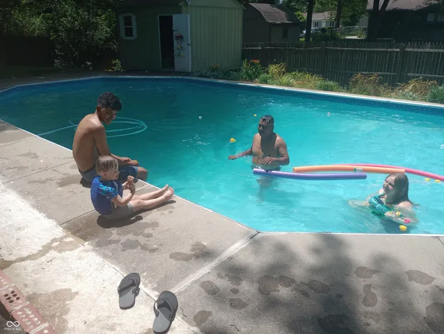 $409,900 | 492 Pelenor Drive, Franklin, IN 46131