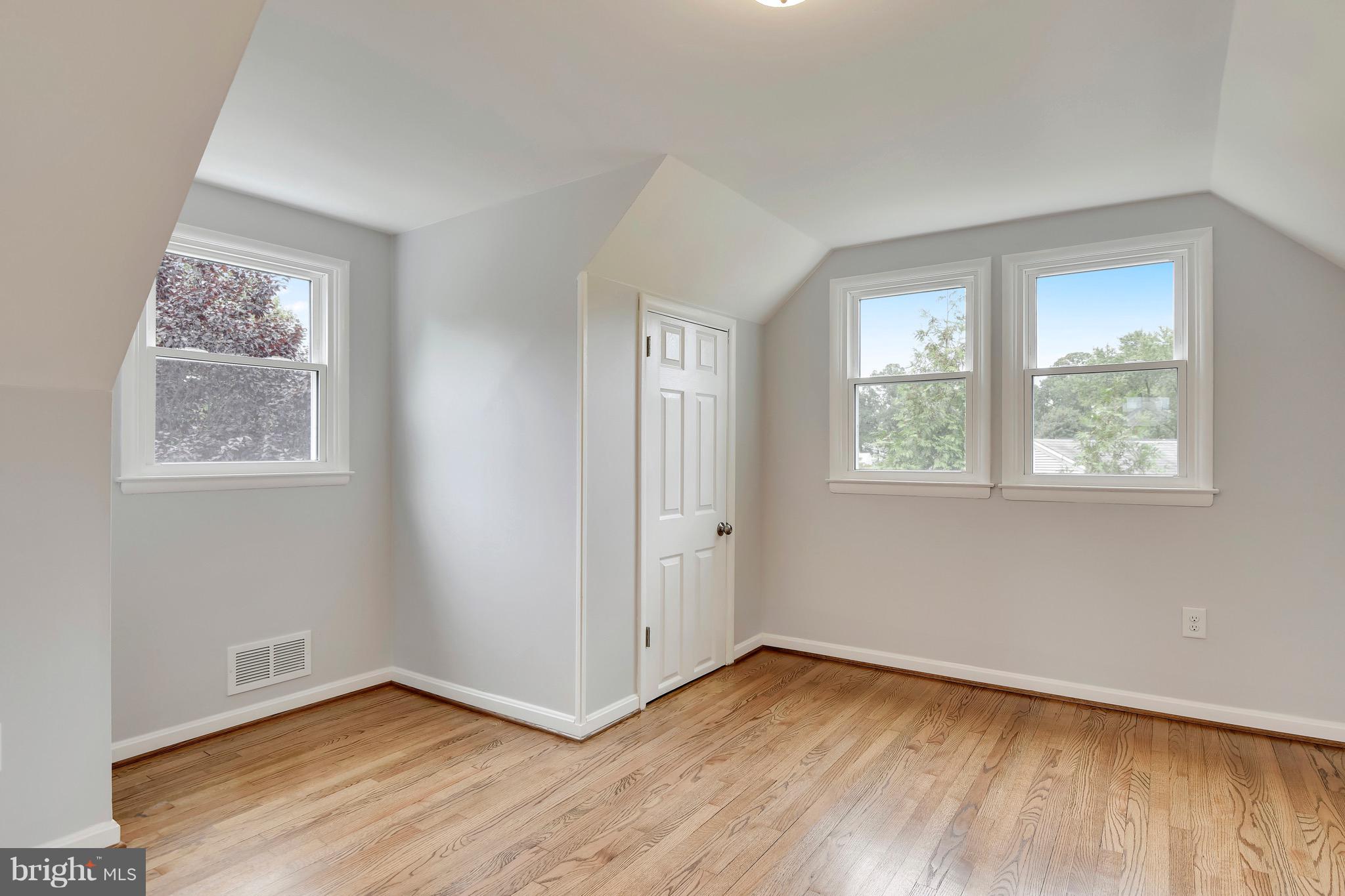 1846 Ridgewick Road Glen Burnie, MD 21061 - Photo 20 of 39 Upper Level Bedroom