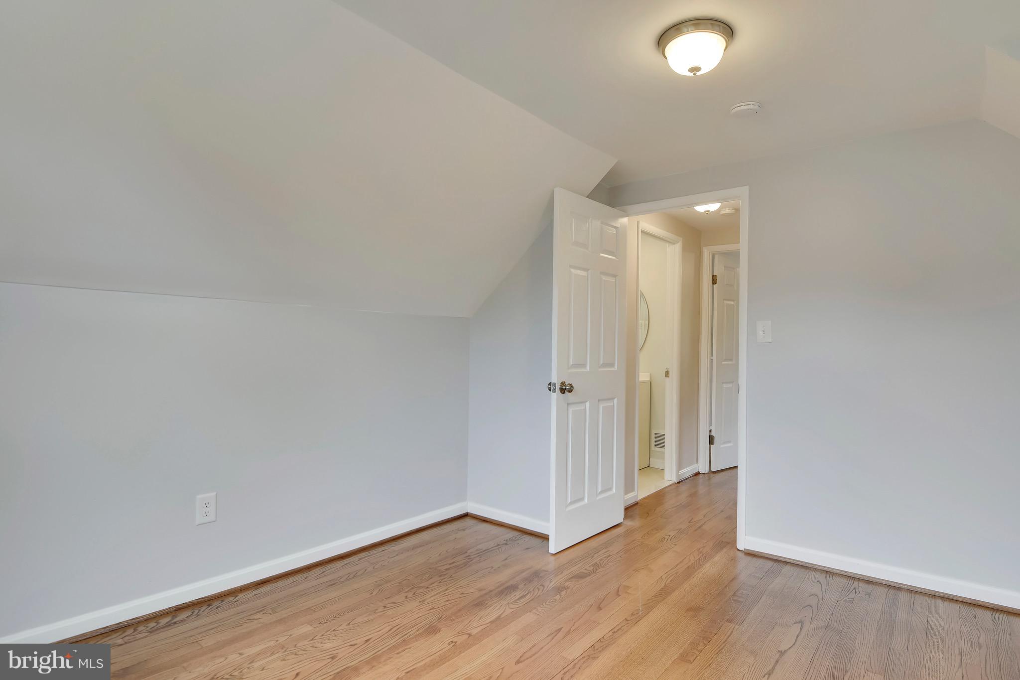 1846 Ridgewick Road Glen Burnie, MD 21061 - Photo 22 of 39 Upper Level Bedroom