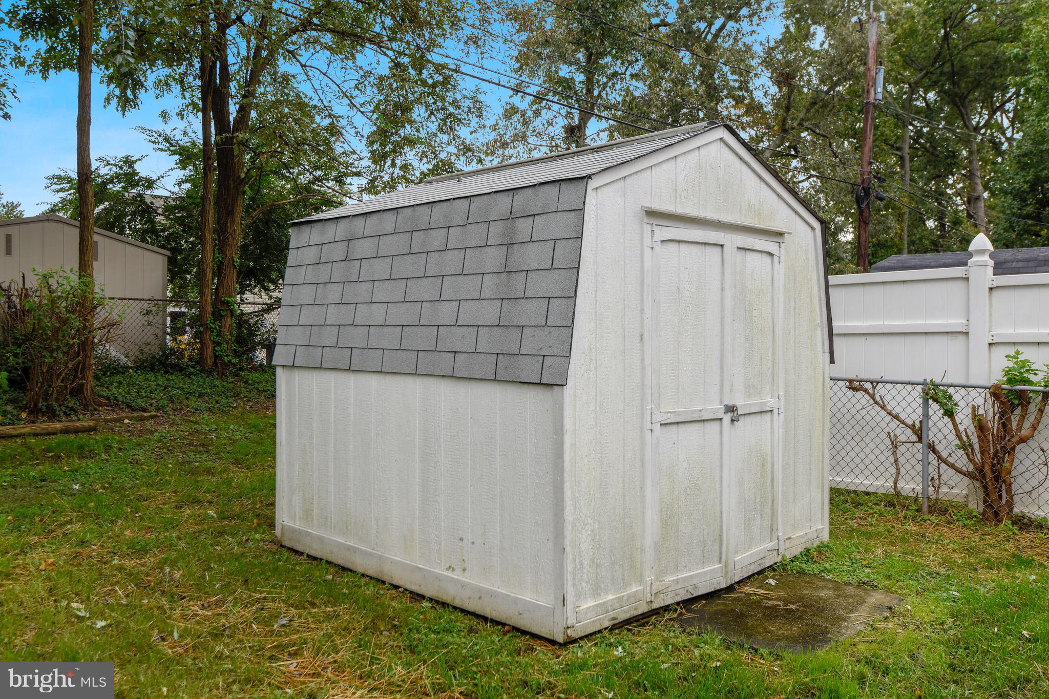 1846 Ridgewick Road Glen Burnie, MD 21061 - Photo 39 of 39 Storage shed
