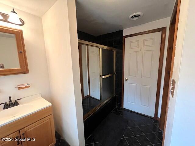 29 113th Street Troy, NY 12182 - Photo 16 of 28 113bath3