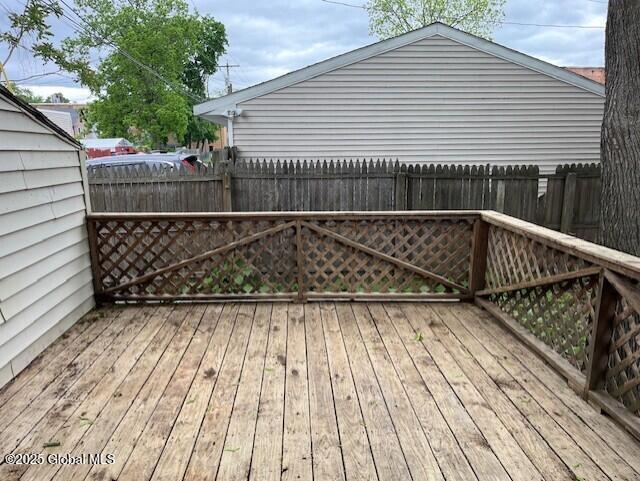 29 113th Street Troy, NY 12182 - Photo 21 of 28 113deck1