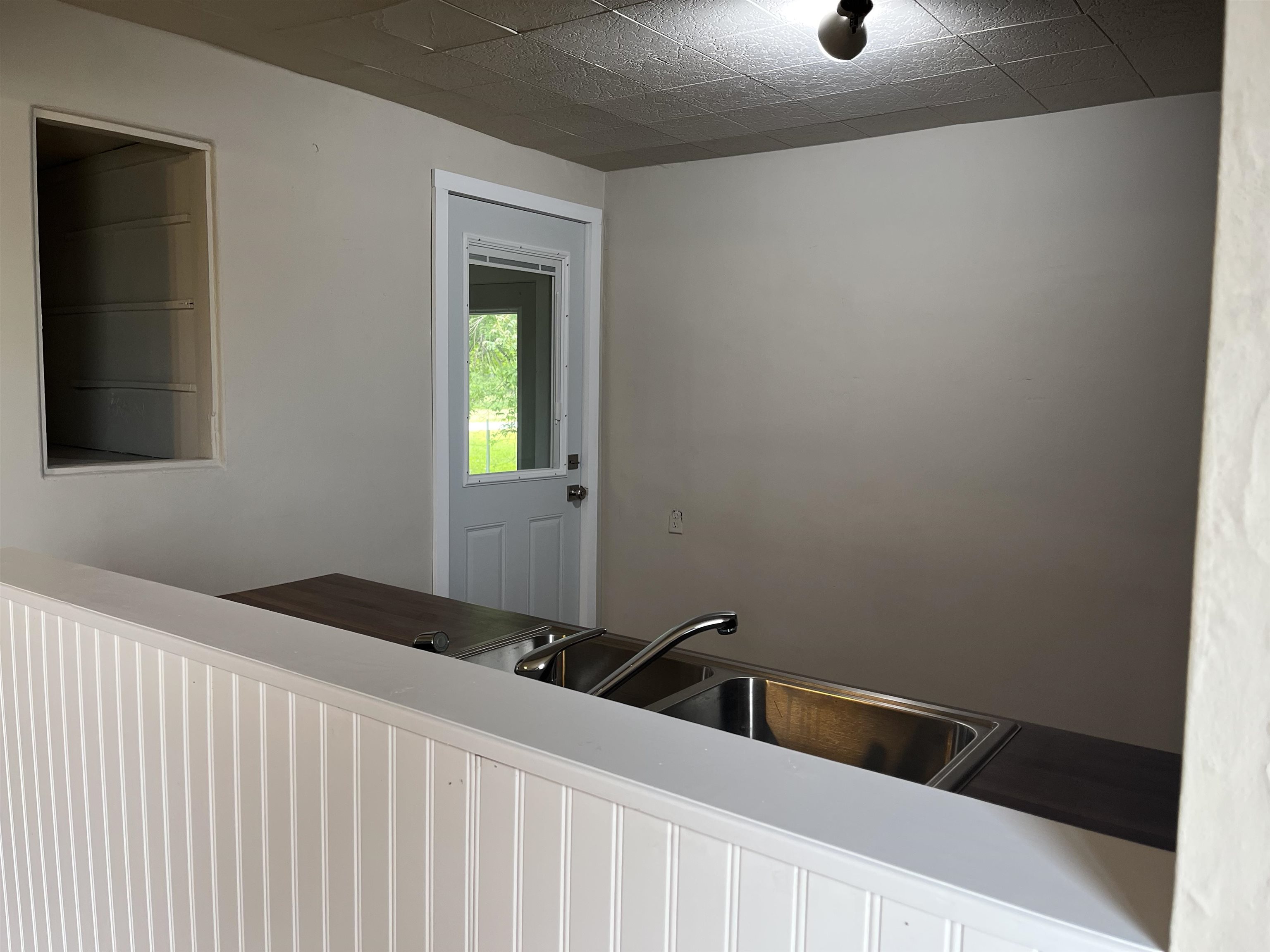 214 West 2nd Street Pinconning, MI 48650 - Photo 11 of 26