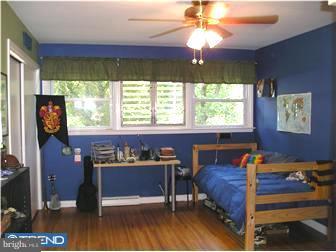 1456 Autumn Road Rydal, PA 19046 - Photo 8 of 12 Bedroom 2