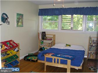 1456 Autumn Road Rydal, PA 19046 - Photo 9 of 12 Bedroom 3