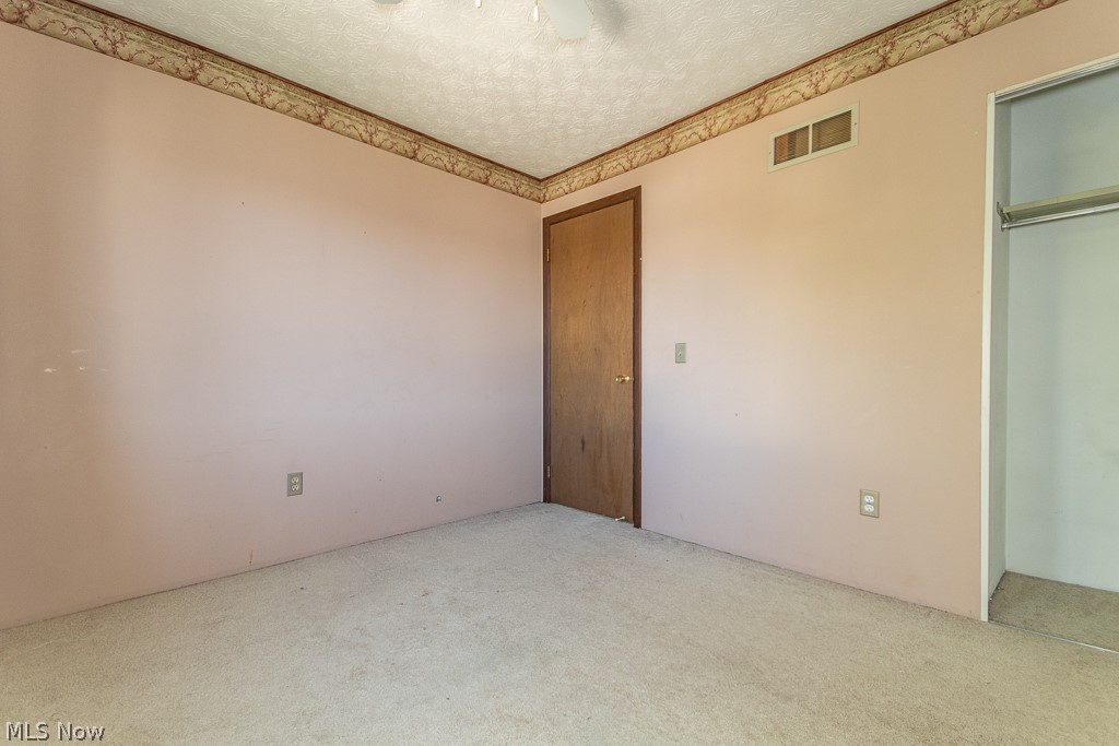 9956 Johnnycake Ridge Road, Unit H3 Painesville, OH 44077 - Photo 30 of 34