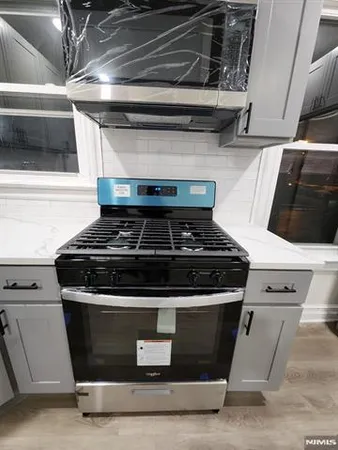 $2,990 | 65 Halstead Street, Unit 1, Kearny, NJ 07032