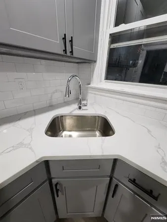 $2,990 | 65 Halstead Street, Unit 1, Kearny, NJ 07032