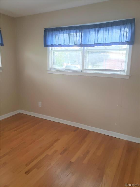 28411 Ridgebrook Road Farmington Hills, MI 48334 - Photo 10 of 35