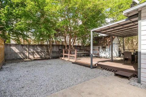 $2,650 | 5704 Darling Street, Houston, TX 77007