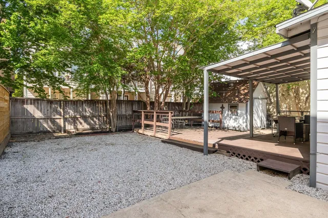 $2,650 | 5704 Darling Street, Houston, TX 77007