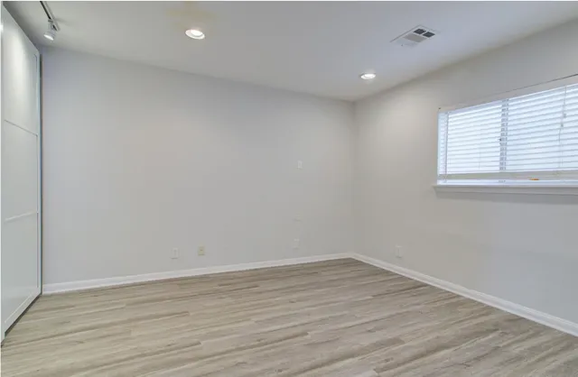 $2,650 | 5704 Darling Street, Houston, TX 77007