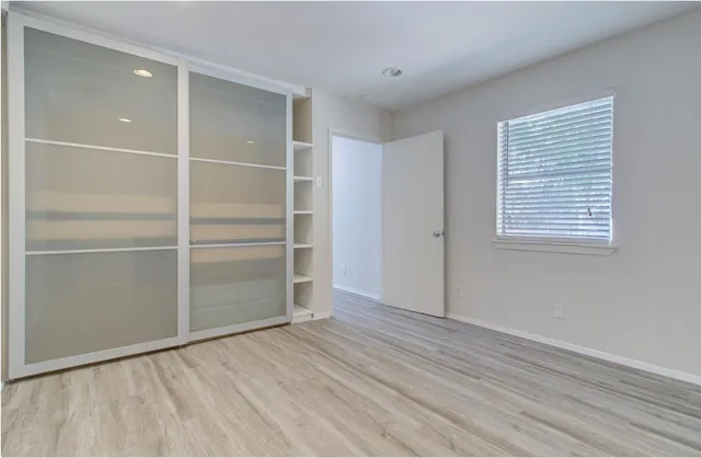 $2,650 | 5704 Darling Street, Houston, TX 77007