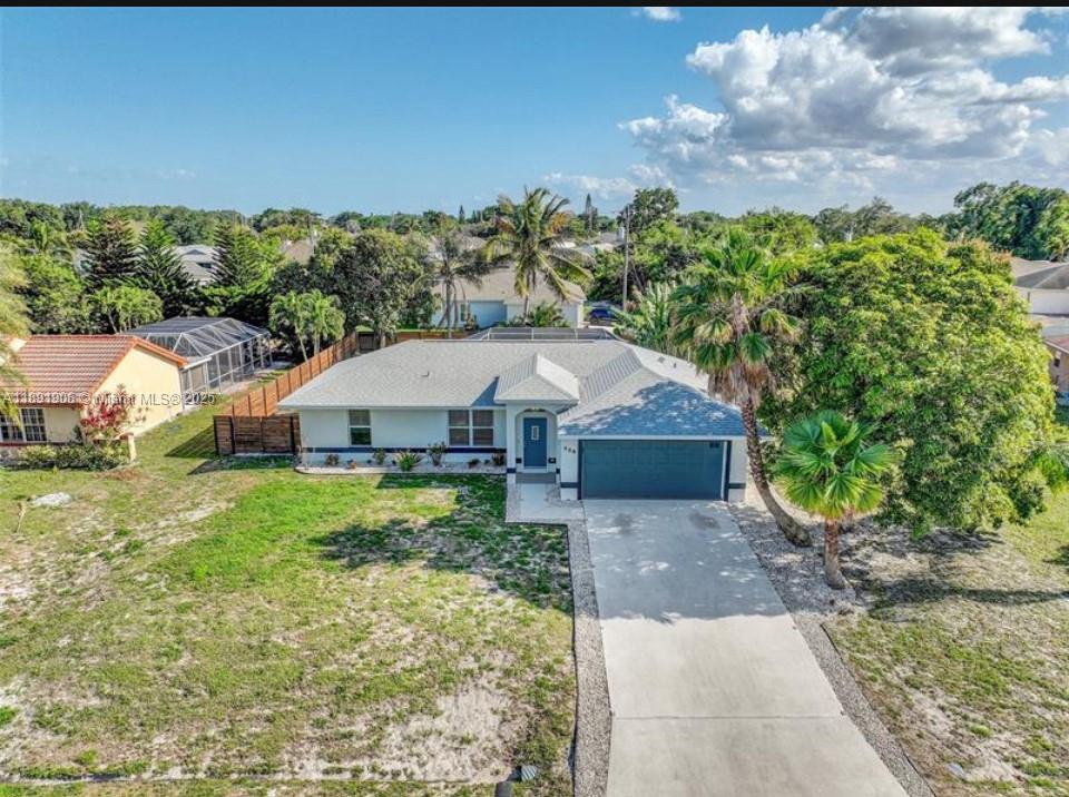 326 Southwest Covington Road Port St. Lucie, FL 34953 - Photo 2 of 38