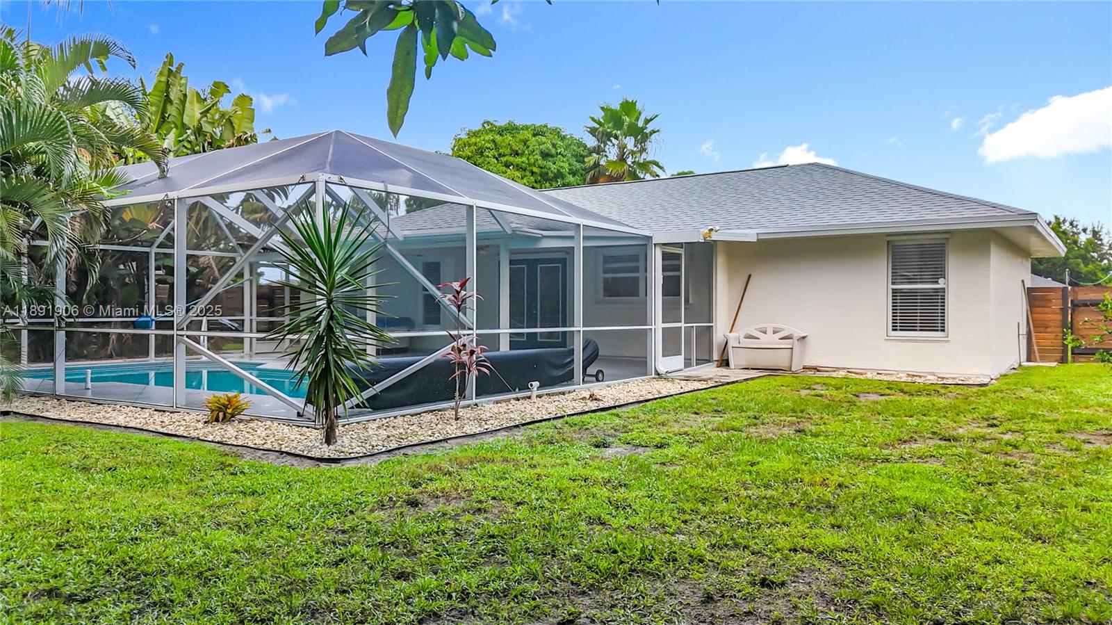 326 Southwest Covington Road Port St. Lucie, FL 34953 - Photo 33 of 38