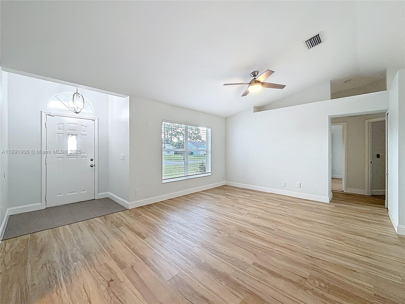 326 Southwest Covington Road Port St. Lucie, FL 34953 - Photo 4 of 38