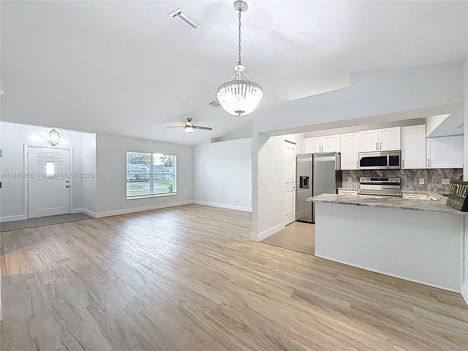 326 Southwest Covington Road Port St. Lucie, FL 34953 - Photo 9 of 38