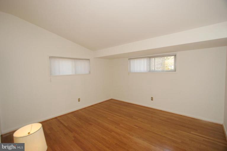 6813 Old Chesterbrook Road McLean, VA 22101 - Photo 12 of 25 Master Bedroom