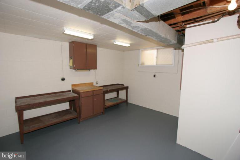 6813 Old Chesterbrook Road McLean, VA 22101 - Photo 24 of 25 Workshop