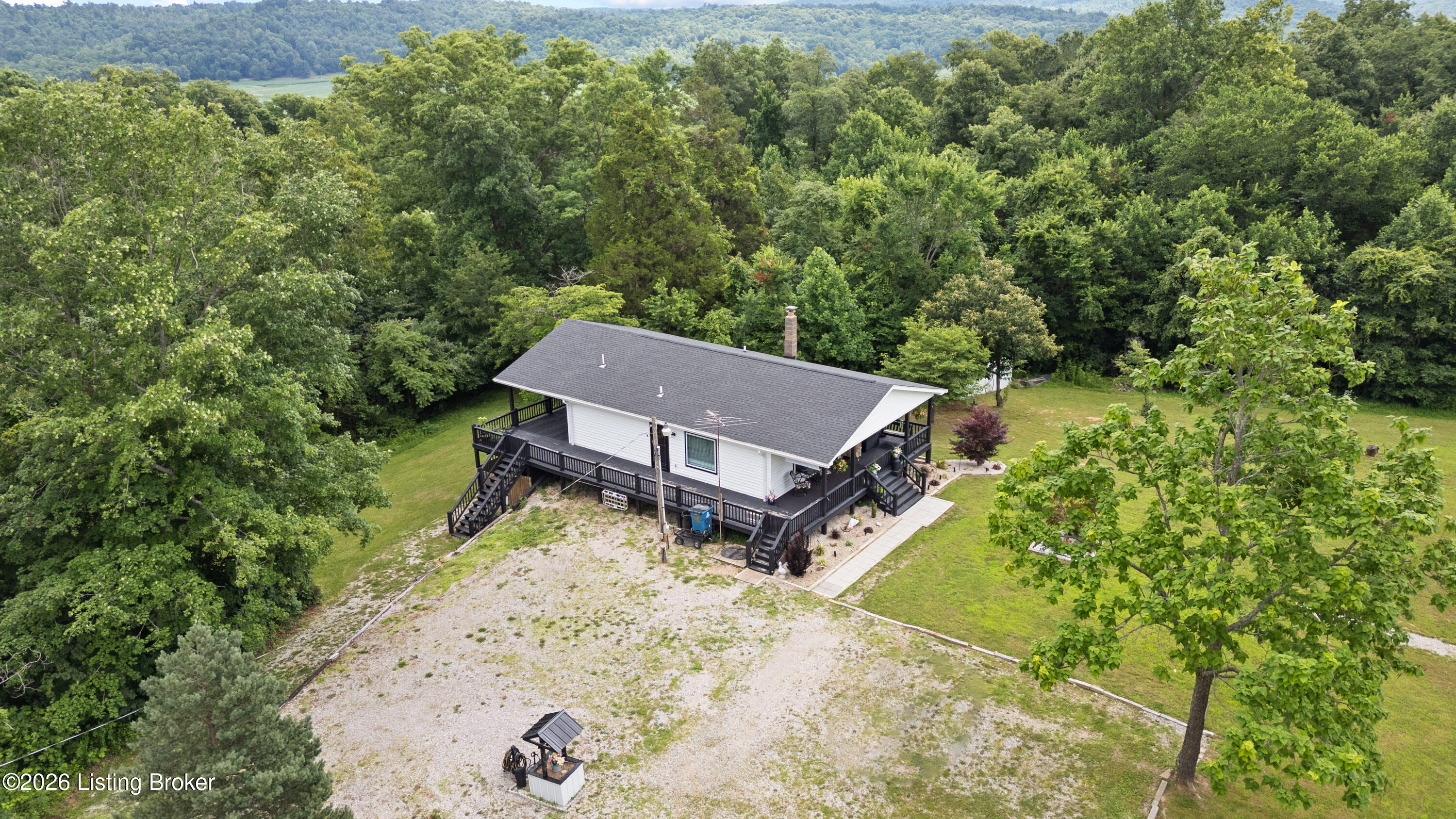 78 Jewell Road Battletown, KY 40104 - Photo 6 of 46 006