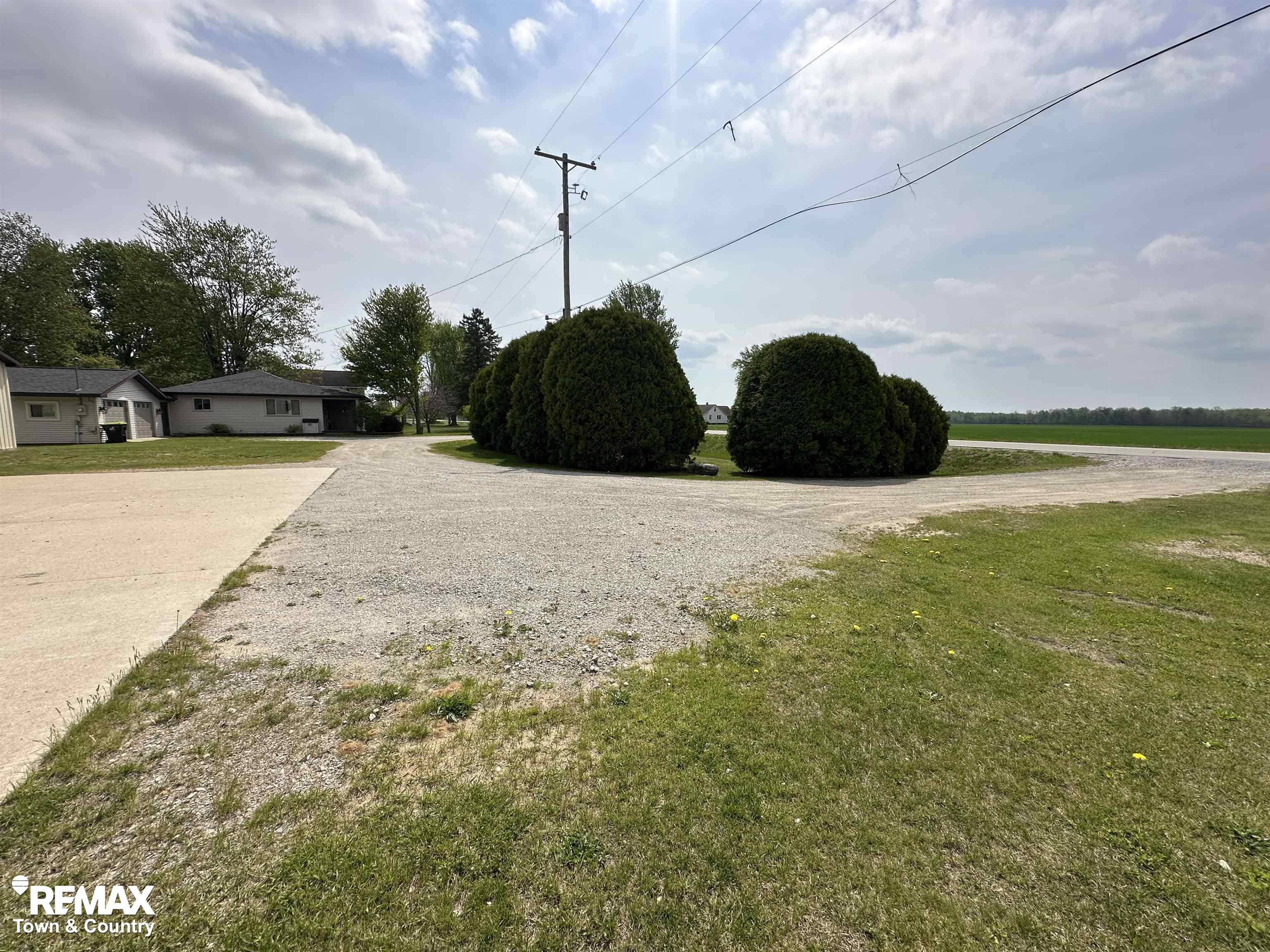 2310 Dale Road Beaverton, MI 48612 - Photo 26 of 71