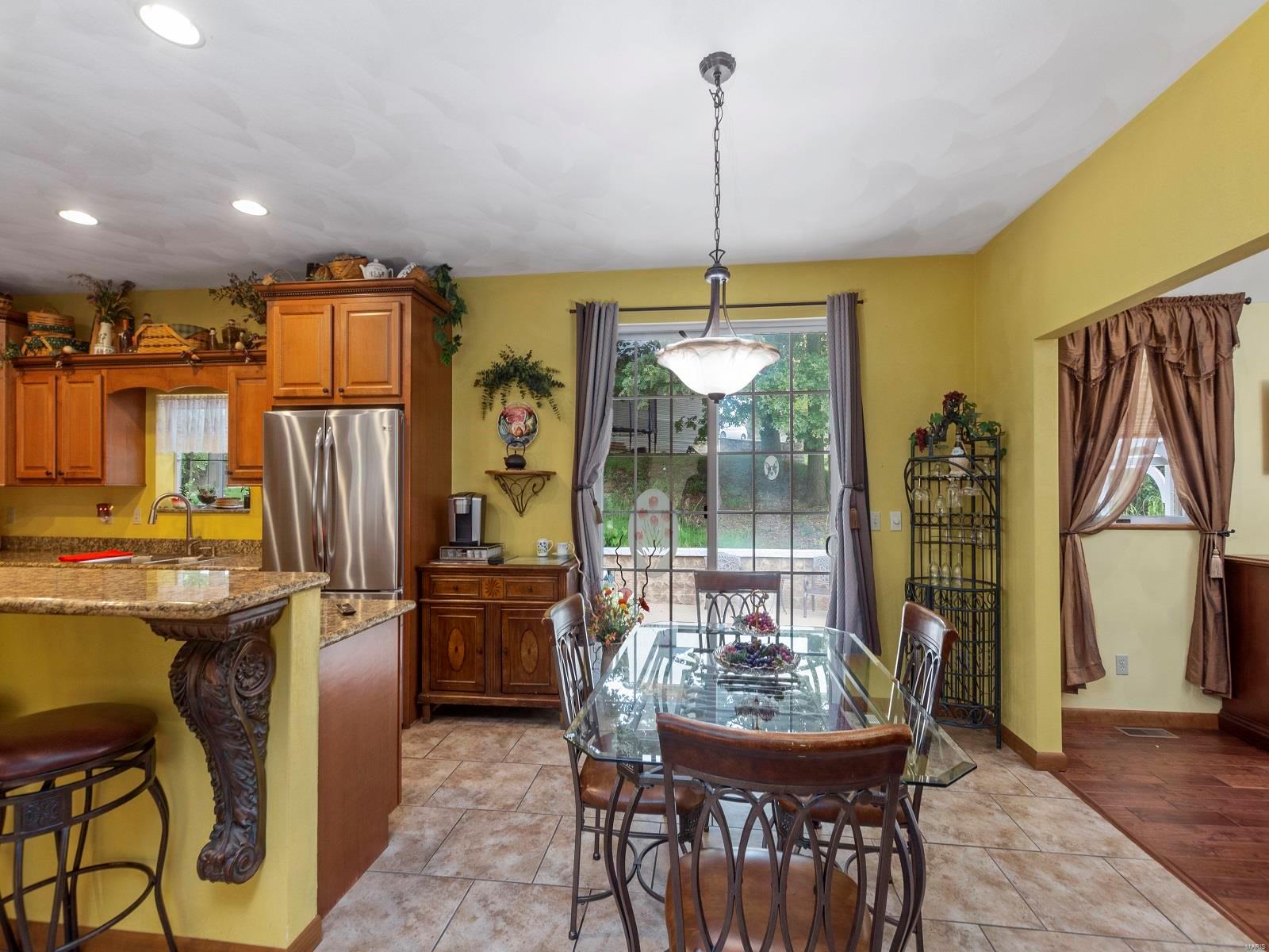 205 Paul Place Lebanon, IL 62254 - Photo 25 of 64