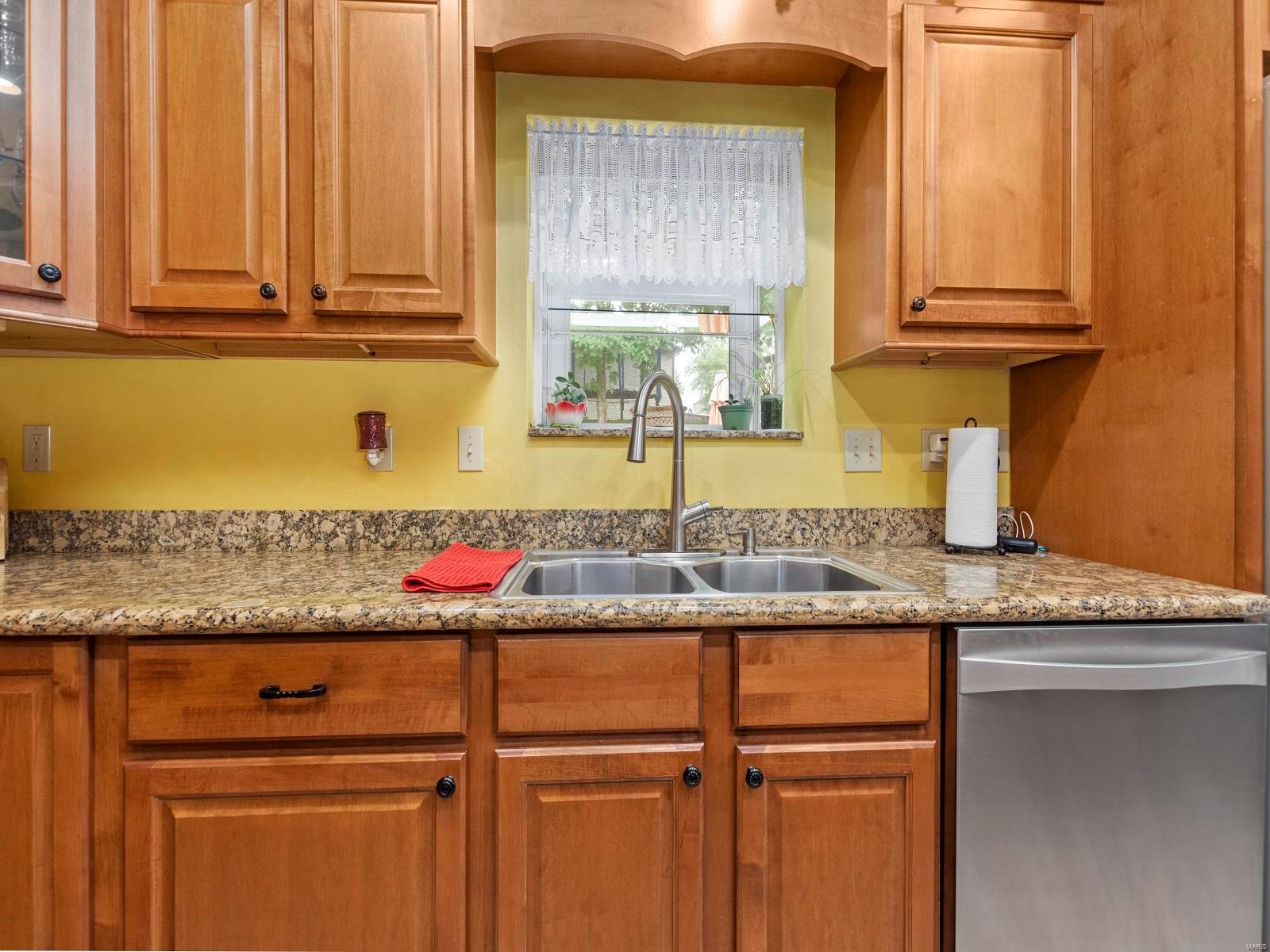 205 Paul Place Lebanon, IL 62254 - Photo 27 of 64