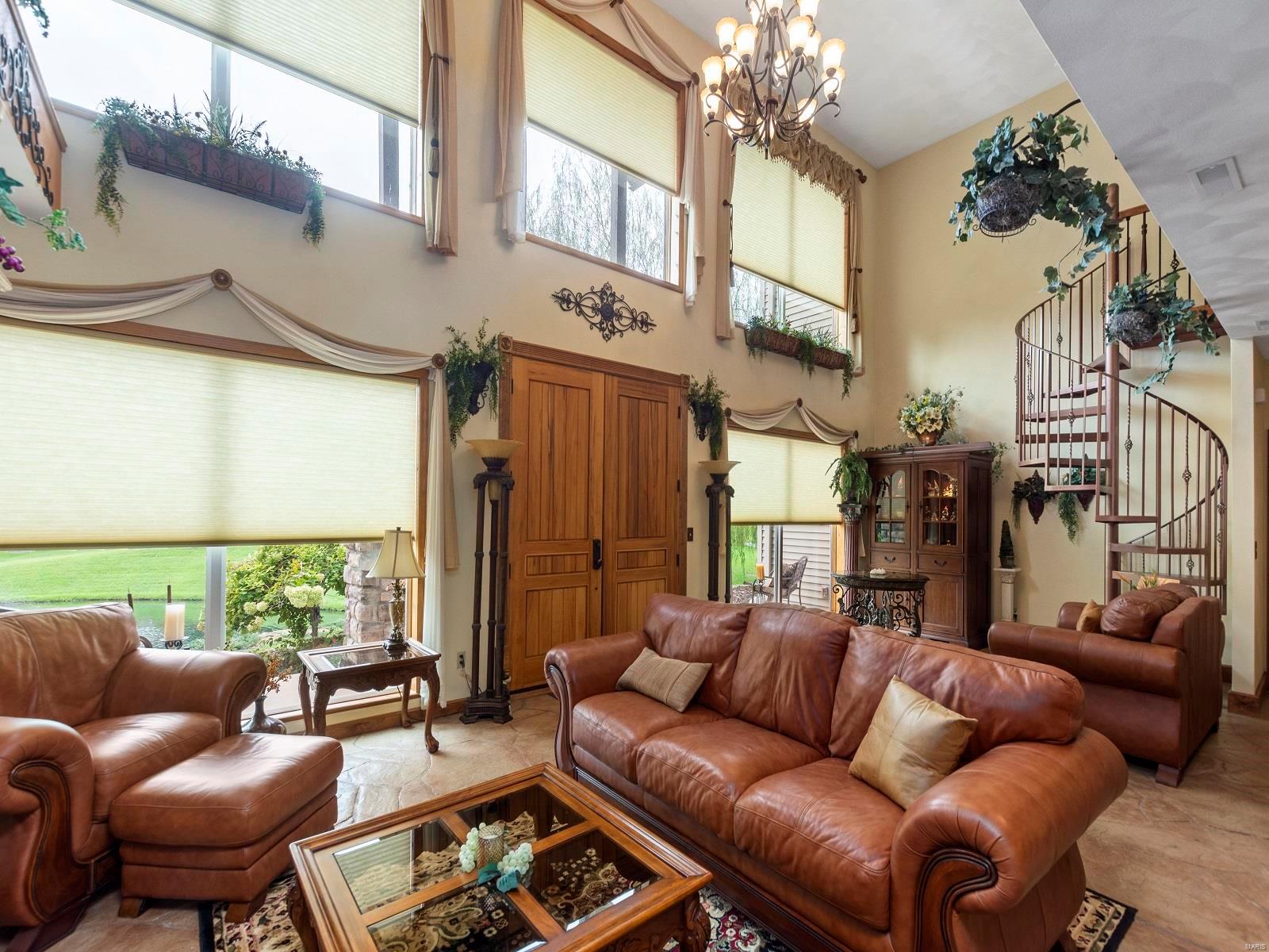 205 Paul Place Lebanon, IL 62254 - Photo 10 of 64