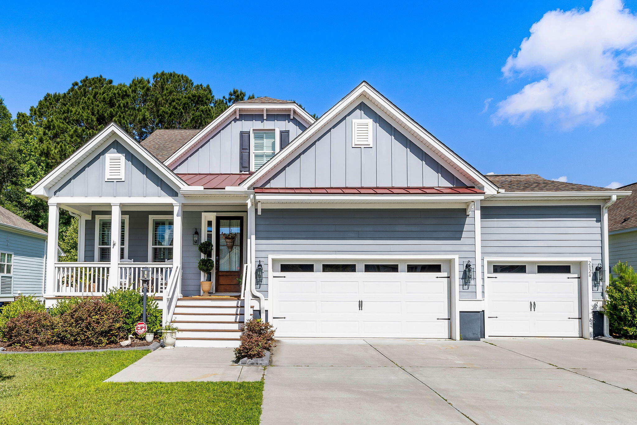 2824 Wagner Way Mount Pleasant, SC 29466 - Photo 1 of 15 1-web-or-mls-2824 Wagner Wy CoastalRE-14